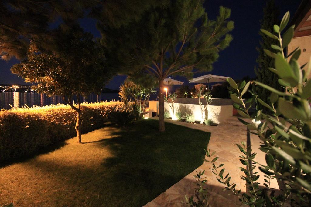 Apartments Marer Трогир Экстерьер фото